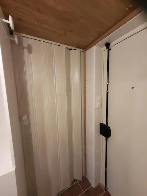 Studio 9M2 Champs Elysees Arc De Triomphe75008 Paris Apartment 0*,  France